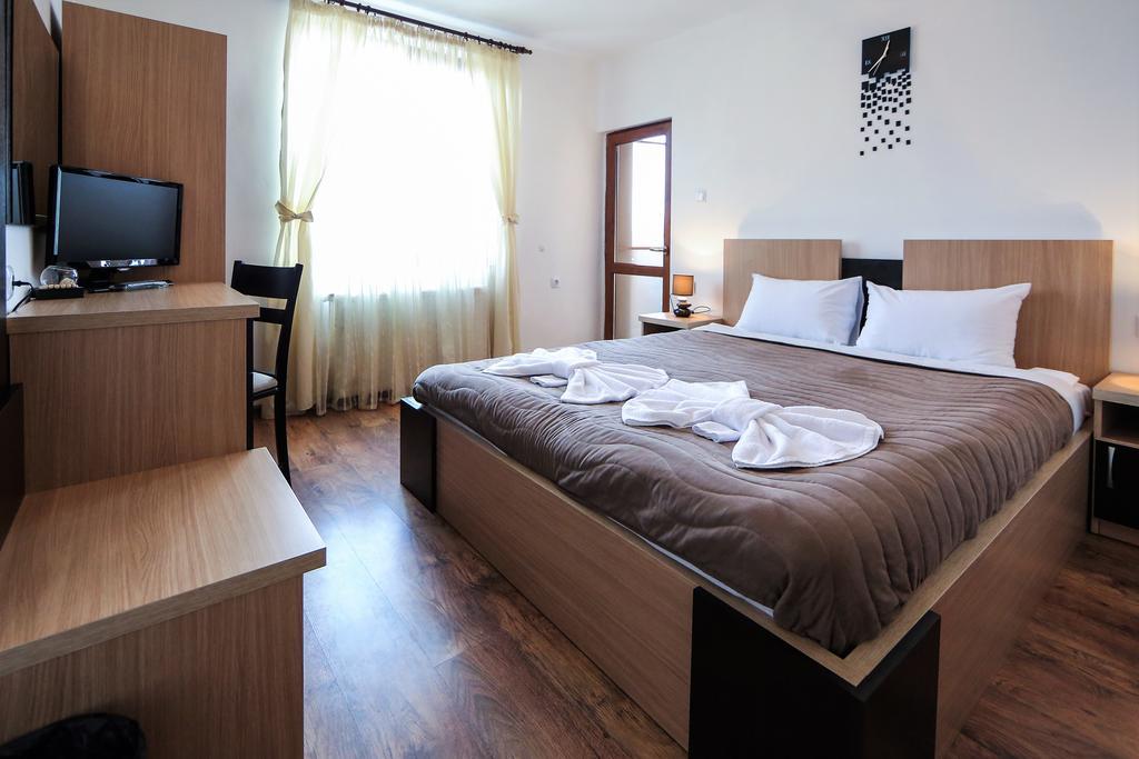 House Of Time Hotel Ognyanovo  Buitenkant foto